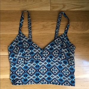 Blue patterned cropped tank
